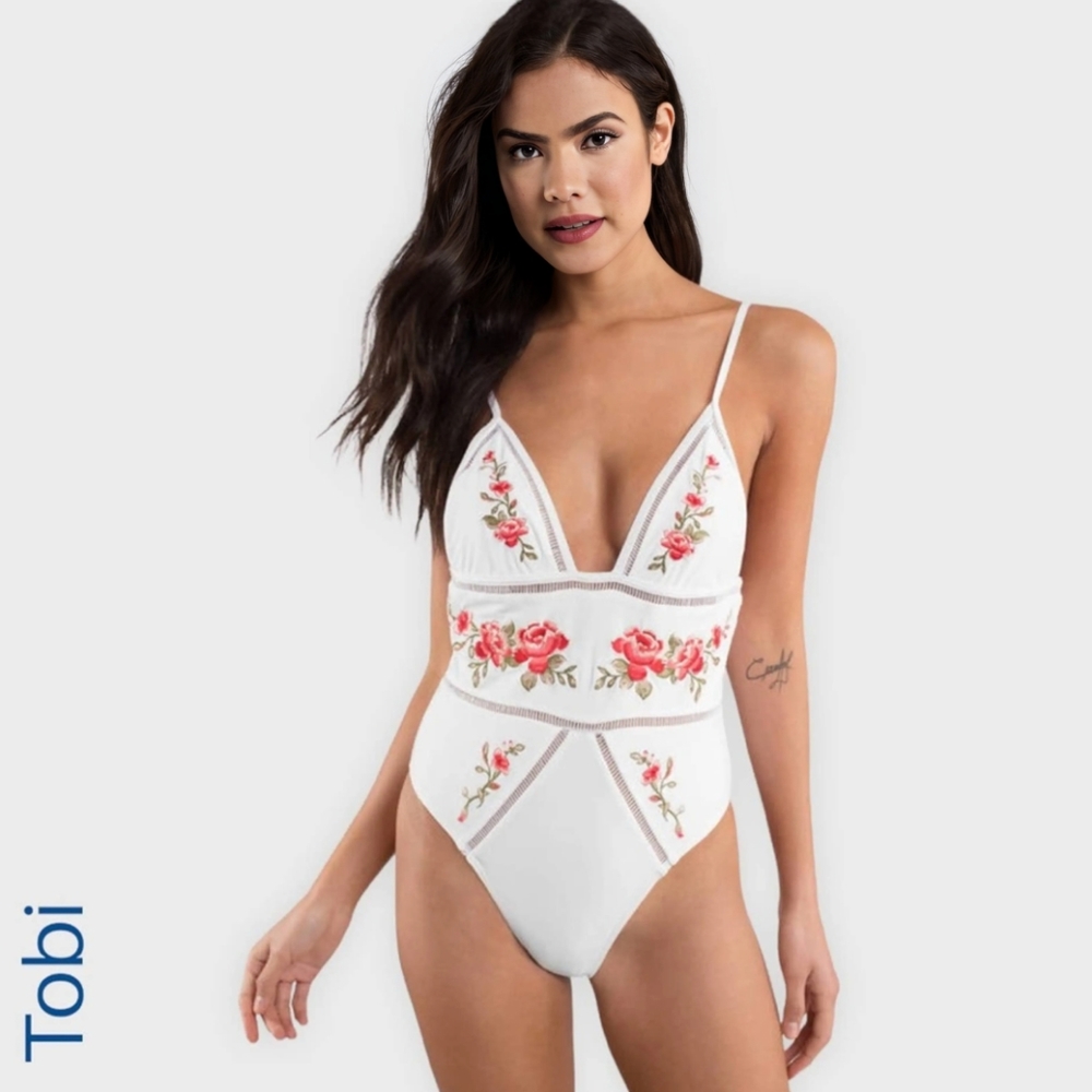 TOBI.  'Belong to You.' High-Cut One-piece  Floral Swimsuit. Size XS.